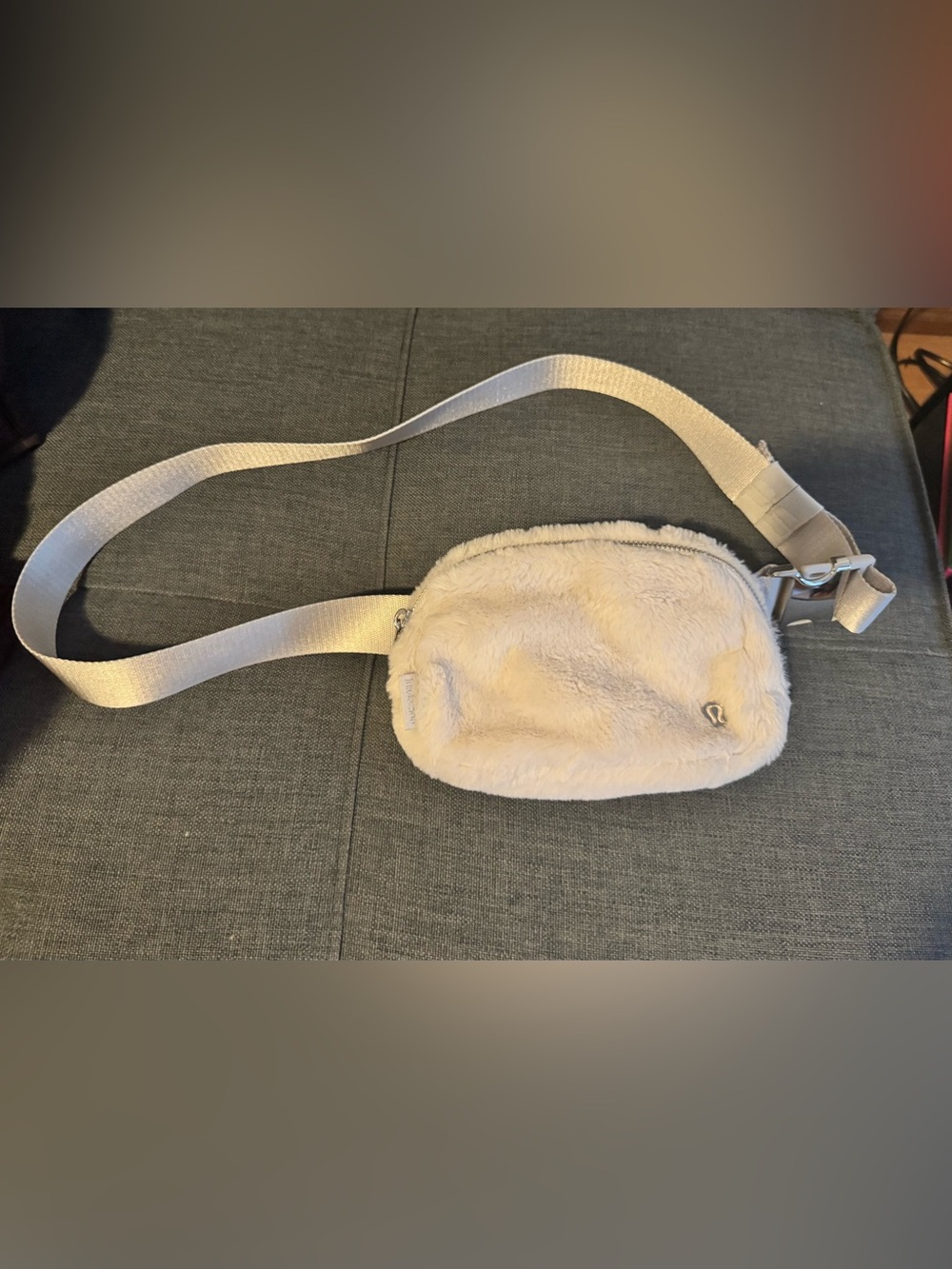 Lululemon Everywhere Belt Bag 1L
